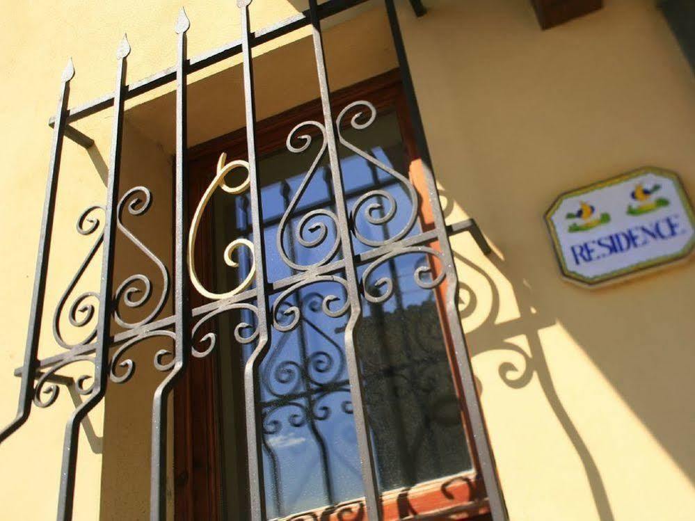 Residence Golf Club Ristorante Centanni Баньо-а-Риполи Экстерьер фото